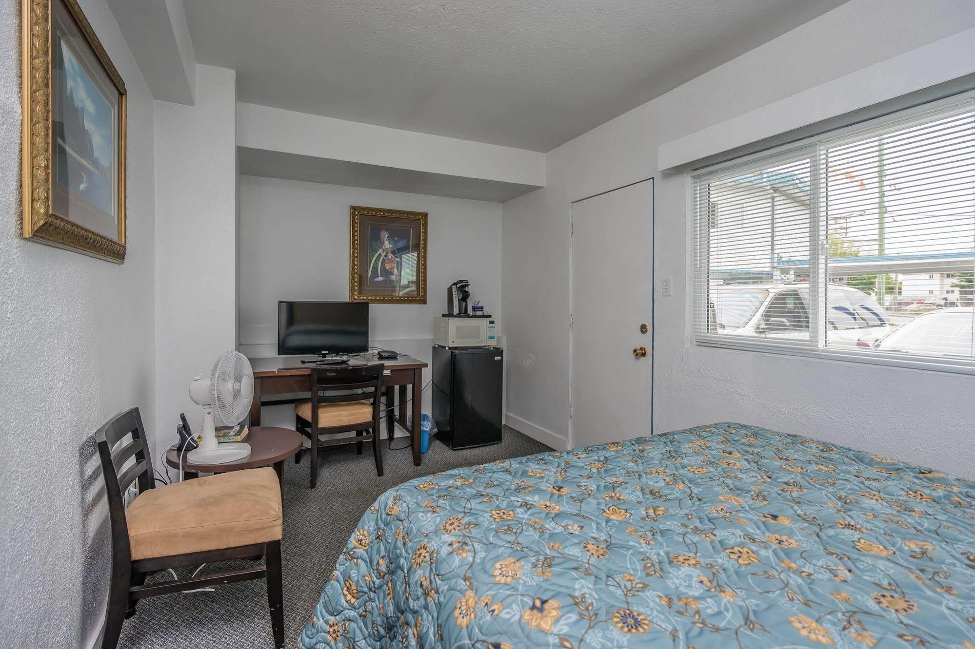 Castaway Motel Nanaimo Dış mekan fotoğraf